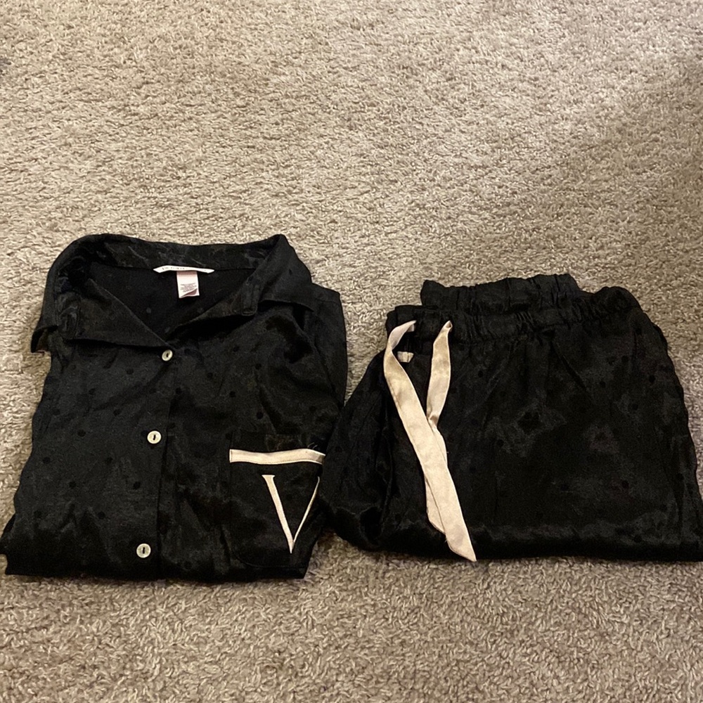 Victorias Secret Pajama Set